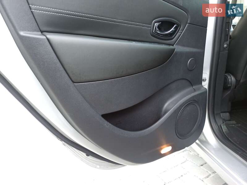 Минивэн Renault Grand Scenic 2012 в Ивано-Франковске фото 72 Минивэн Renault Grand Scenic 2012 в Ивано-Франковске