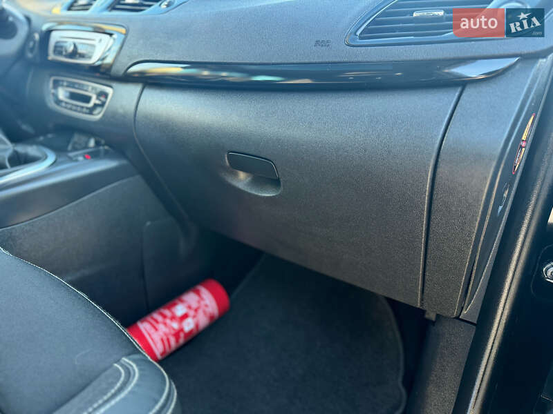 Минивэн Renault Grand Scenic 2015 в Стрые фото 92 Минивэн Renault Grand Scenic 2015 в Стрые