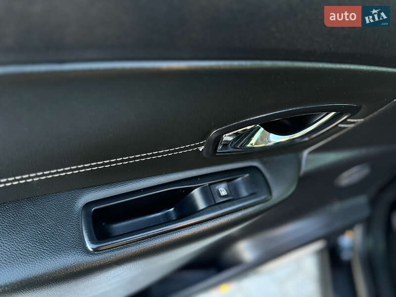 Минивэн Renault Grand Scenic 2015 в Стрые фото 110 Минивэн Renault Grand Scenic 2015 в Стрые