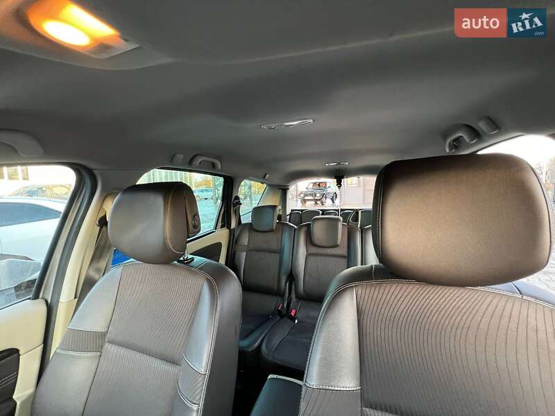 Минивэн Renault Grand Scenic 2010 в Лановцах фото 13 Минивэн Renault Grand Scenic 2010 в Лановцах