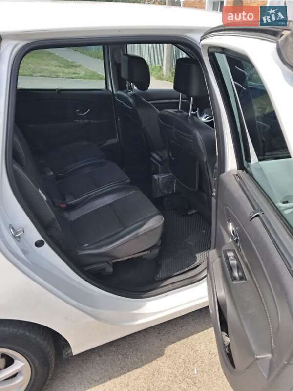 Мінівен Renault Grand Scenic 2014 в Брацлаві