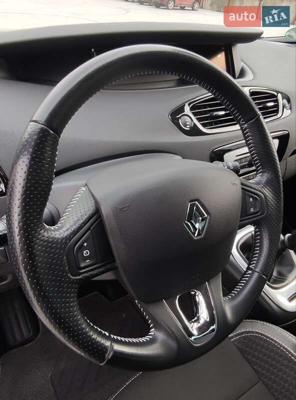 Минивэн Renault Grand Scenic 2014 в Тернополе фото 24 Минивэн Renault Grand Scenic 2014 в Тернополе