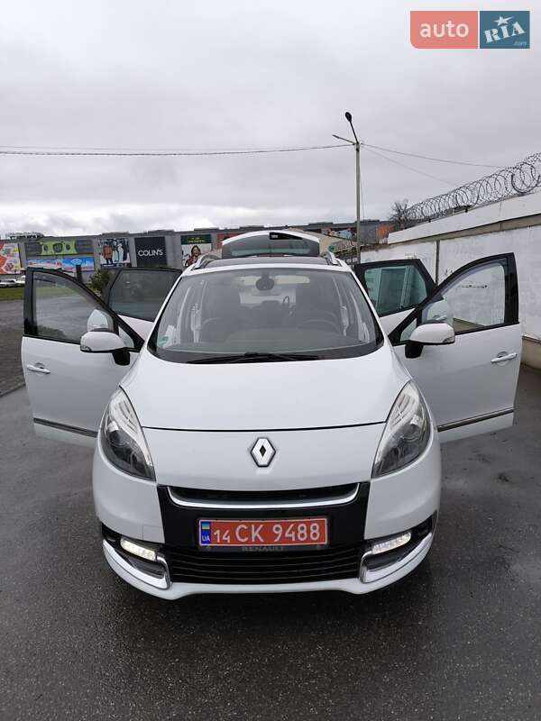 Минивэн Renault Grand Scenic 2013 в Решетиловке