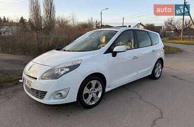 Минивэн Renault Grand Scenic 2011 в Дубно