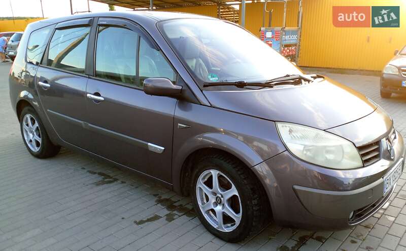 Renault Grand Scenic 2004