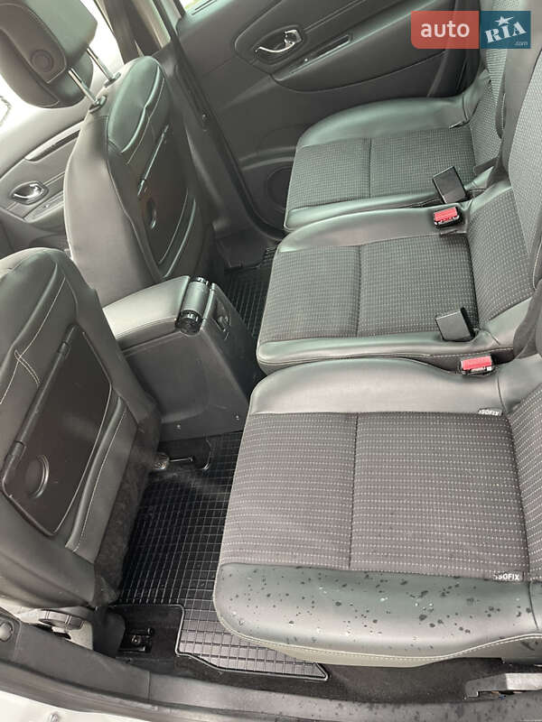 Минивэн Renault Grand Scenic 2012 в Черновцах