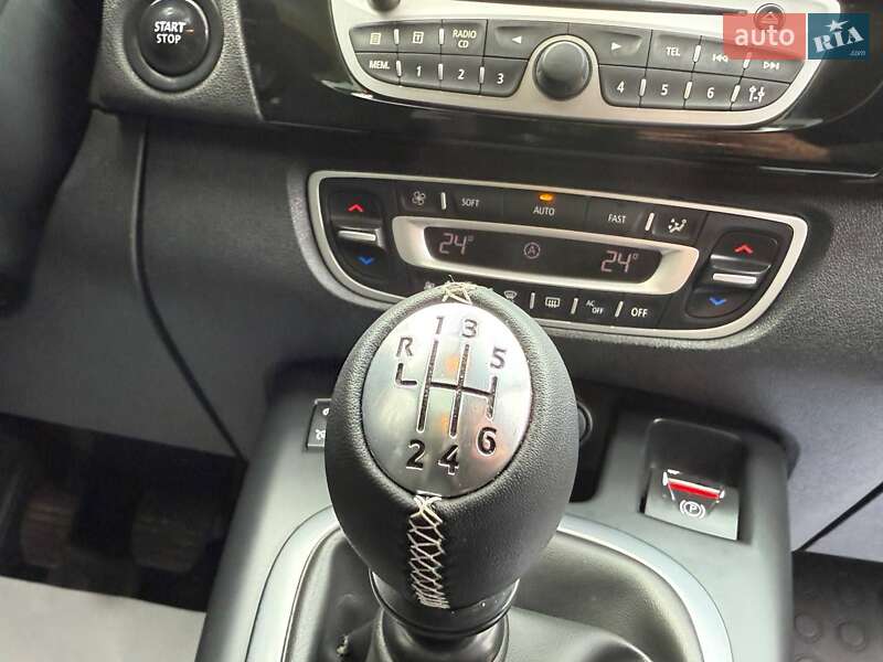 Минивэн Renault Grand Scenic 2012 в Киеве