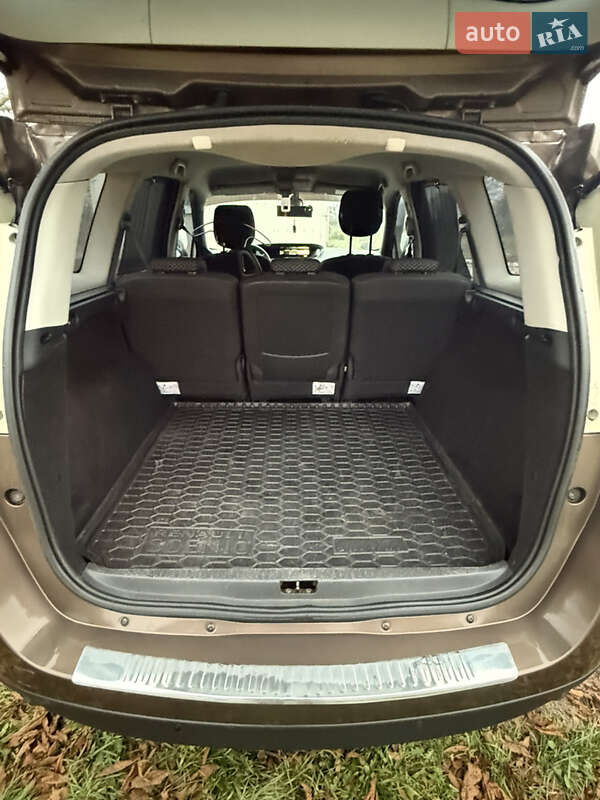 Мінівен Renault Grand Scenic 2011 в Полтаві