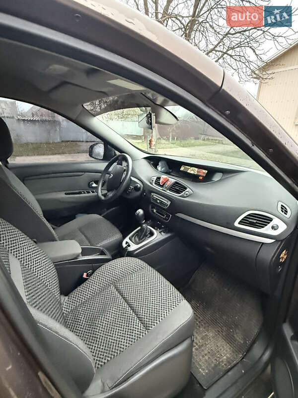 Мінівен Renault Grand Scenic 2011 в Полтаві