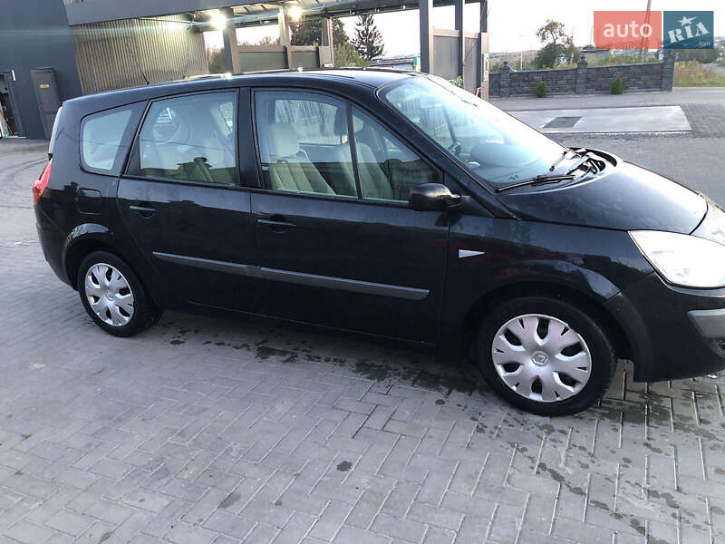 Минивэн Renault Grand Scenic 2007 в Заре