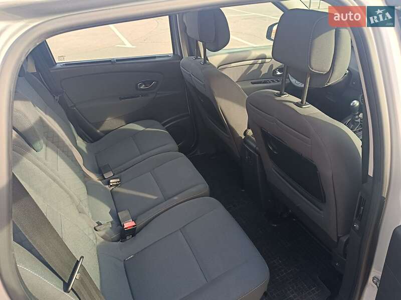 Минивэн Renault Grand Scenic 2010 в Одессе фото 12 Минивэн Renault Grand Scenic 2010 в Одессе