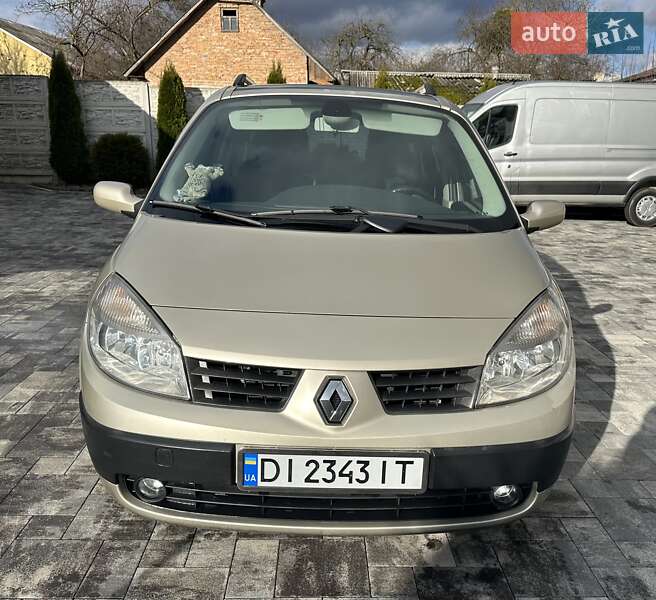 Минивэн Renault Grand Scenic 2006 в Дубно
