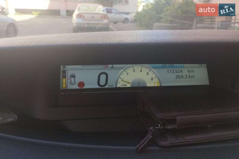 Минивэн Renault Grand Scenic 2010 в Борисполе фото 10 Минивэн Renault Grand Scenic 2010 в Борисполе