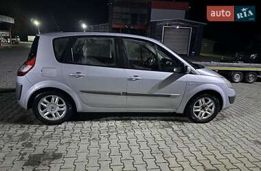Мінівен Renault Grand Scenic 2005 в Новоселиці