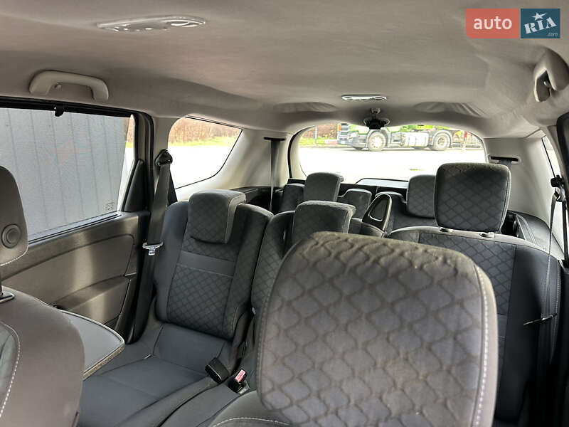 Минивэн Renault Grand Scenic 2010 в Дрогобыче