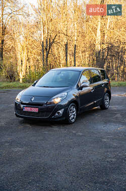 Минивэн Renault Grand Scenic 2011 в Бурштыне