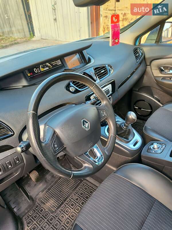 Минивэн Renault Grand Scenic 2013 в Черкассах