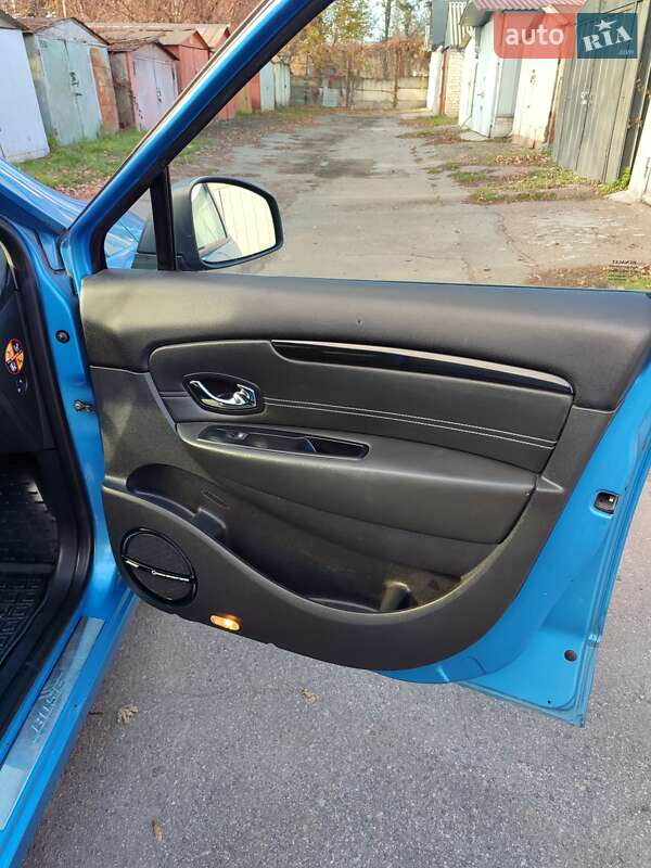 Минивэн Renault Grand Scenic 2013 в Черкассах