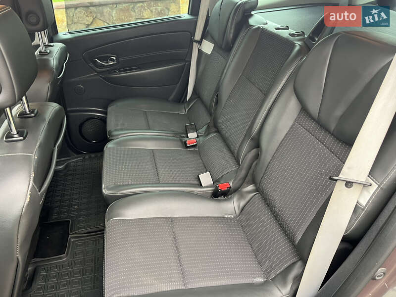 Минивэн Renault Grand Scenic 2013 в Могилев-Подольске фото 37 Минивэн Renault Grand Scenic 2013 в Могилев-Подольске