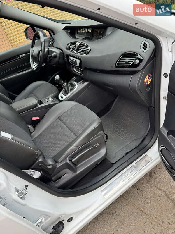 Минивэн Renault Grand Scenic 2013 в Котельве