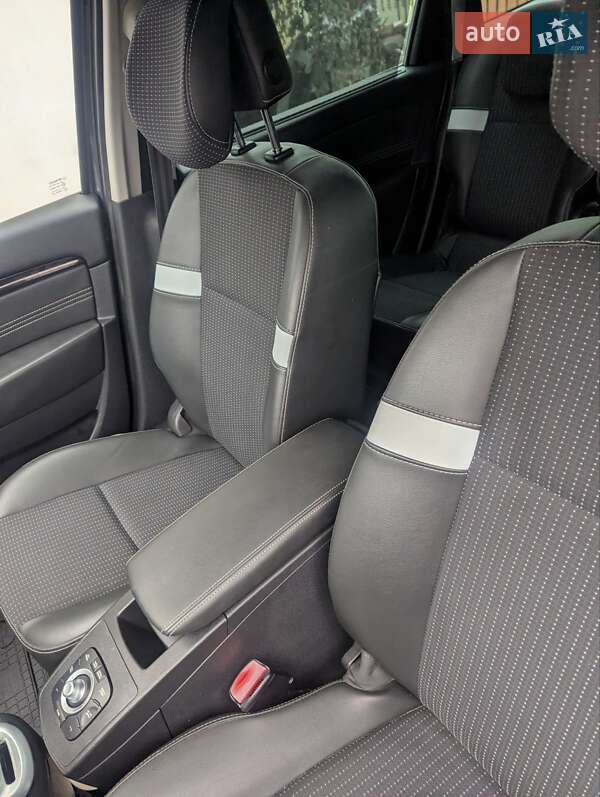 Минивэн Renault Grand Scenic 2011 в Ровно
