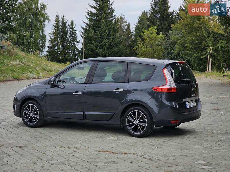 Минивэн Renault Grand Scenic 2010 в Дубно