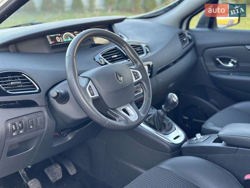 Минивэн Renault Grand Scenic 2012 в Луцке