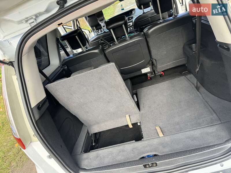 Минивэн Renault Grand Scenic 2013 в Калуше