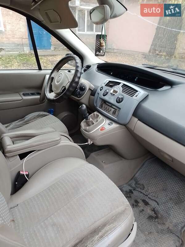 Минивэн Renault Grand Scenic 2004 в Полтаве