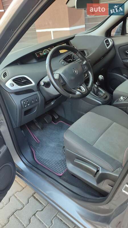 Минивэн Renault Grand Scenic 2013 в Хмельницком
