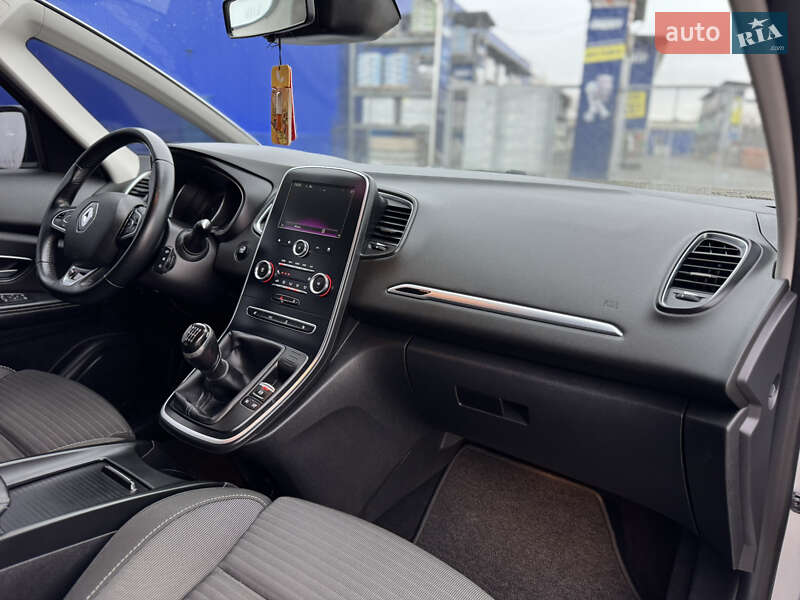 Мінівен Renault Grand Scenic 2017 в Дубні