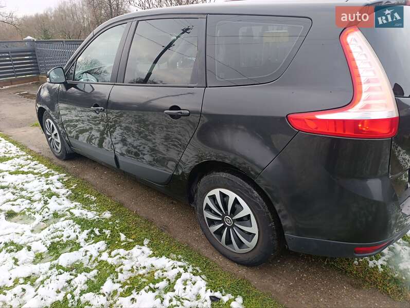 Минивэн Renault Grand Scenic 2009 в Калуше фото Минивэн Renault Grand Scenic 2009 в Калуше