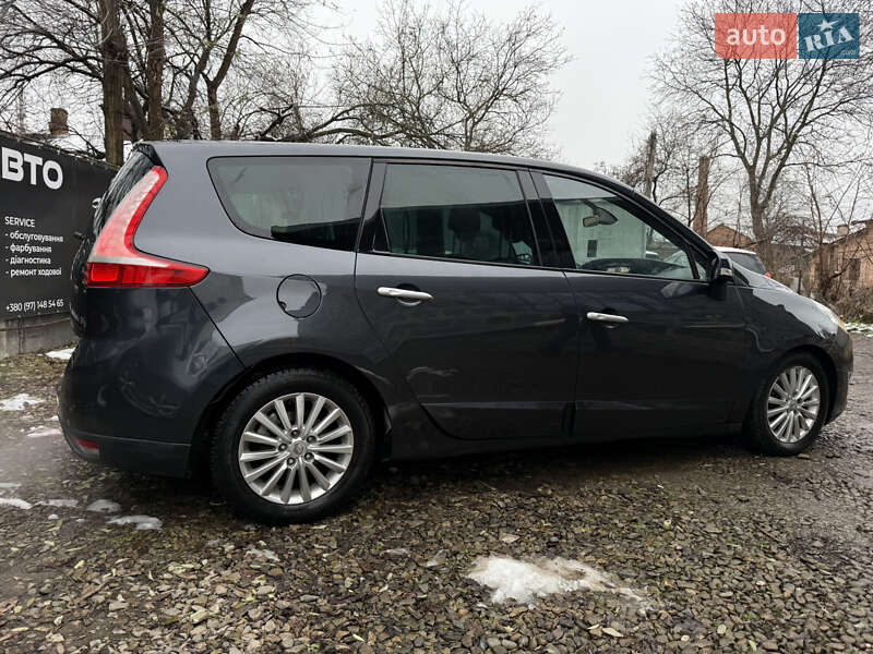 Минивэн Renault Grand Scenic 2011 в Ивано-Франковске