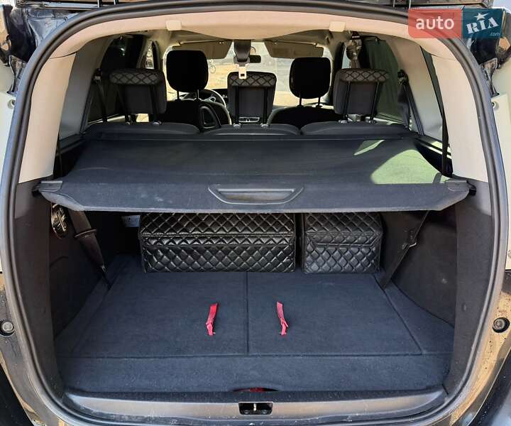 Минивэн Renault Grand Scenic 2011 в Ровно