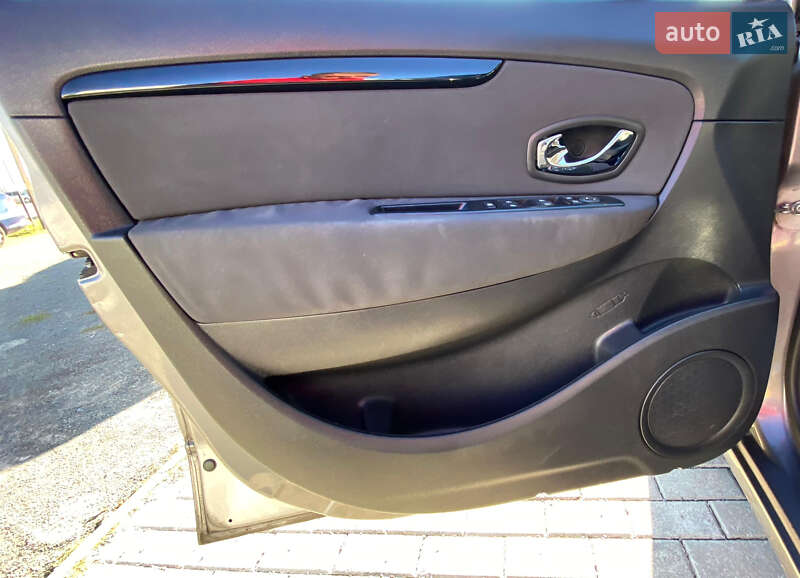 Минивэн Renault Grand Scenic 2013 в Ровно фото 22 Минивэн Renault Grand Scenic 2013 в Ровно