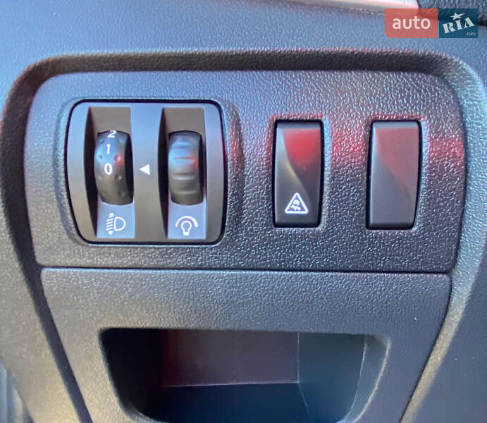Минивэн Renault Grand Scenic 2013 в Ровно фото 24 Минивэн Renault Grand Scenic 2013 в Ровно