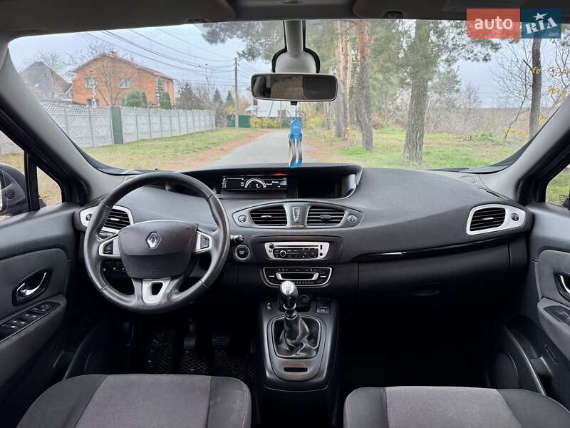Минивэн Renault Grand Scenic 2012 в Киеве фото 14 Минивэн Renault Grand Scenic 2012 в Киеве