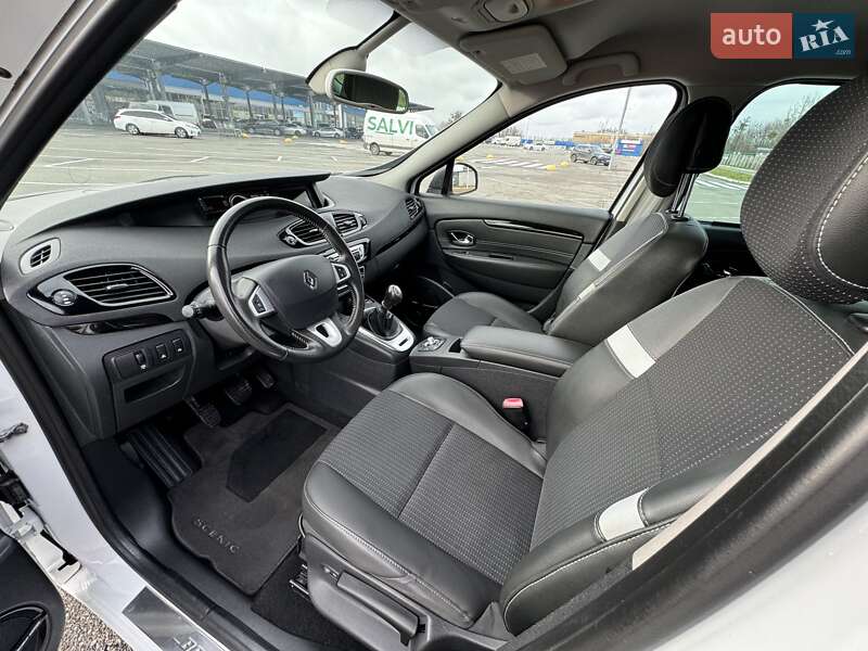 Минивэн Renault Grand Scenic 2012 в Киеве