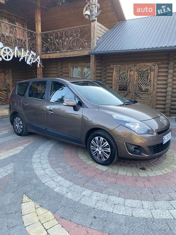 Минивэн Renault Grand Scenic 2010 в Львове