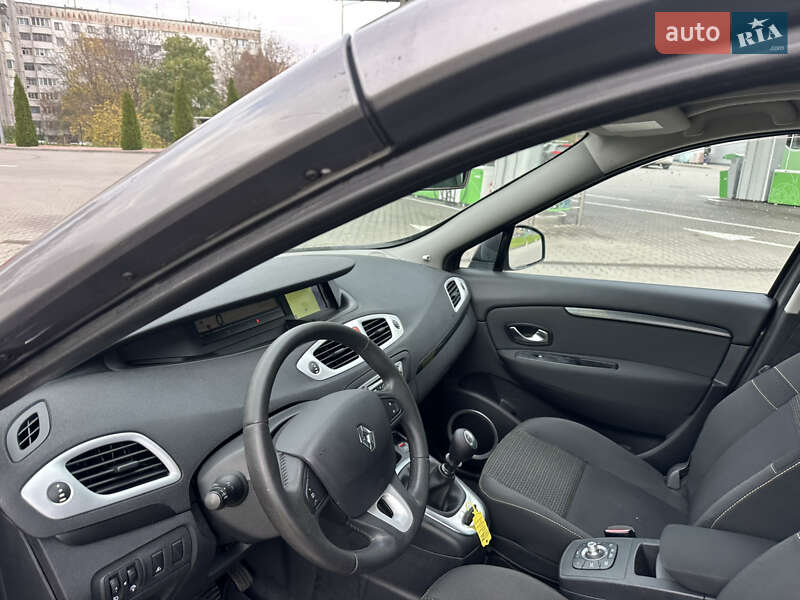 Минивэн Renault Grand Scenic 2009 в Житомире фото 23 Минивэн Renault Grand Scenic 2009 в Житомире