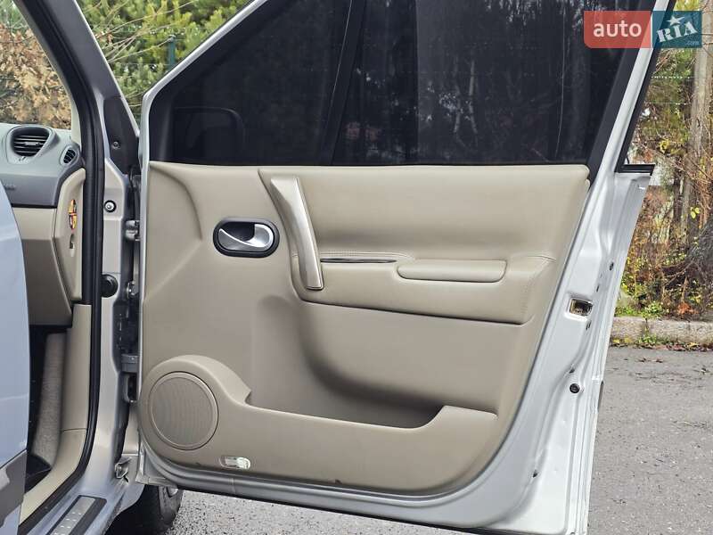 Минивэн Renault Grand Scenic 2005 в Хмельницком