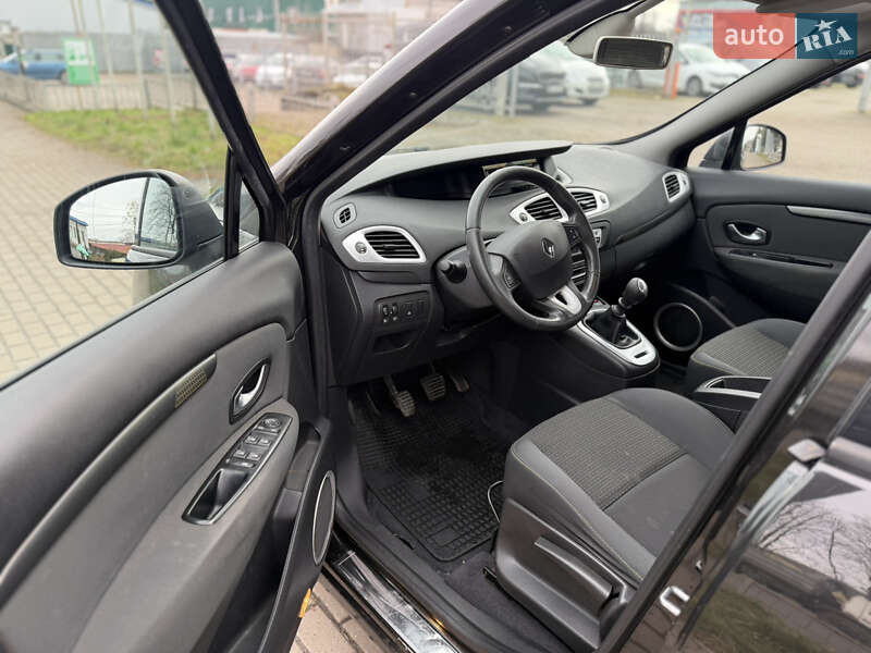 Минивэн Renault Grand Scenic 2010 в Ровно