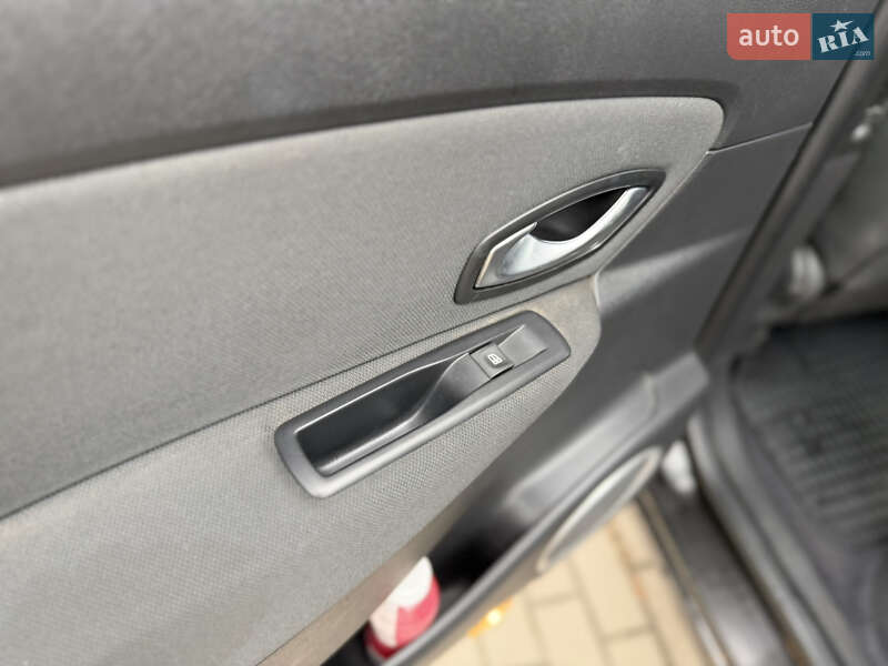 Минивэн Renault Grand Scenic 2010 в Ровно