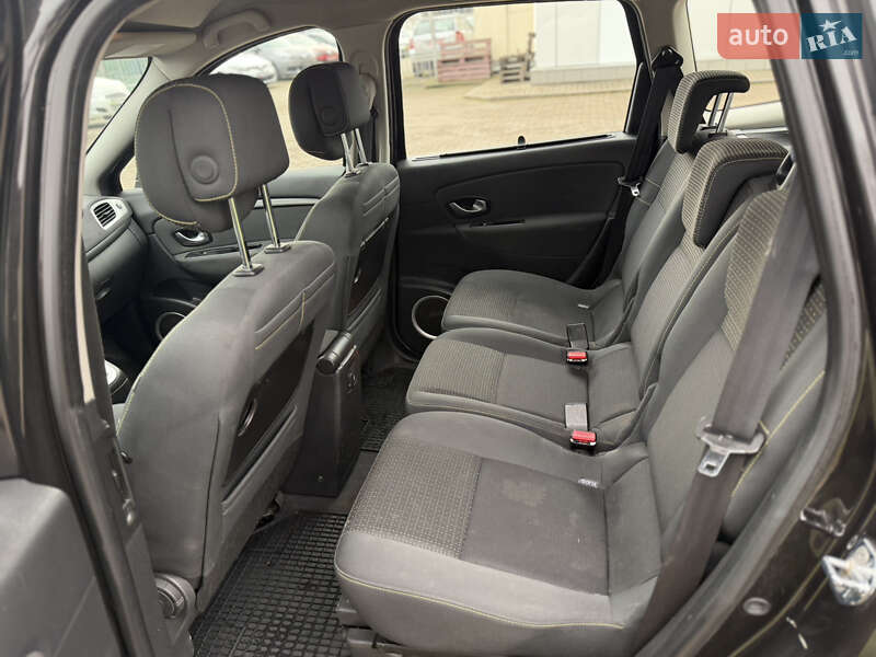 Минивэн Renault Grand Scenic 2010 в Ровно