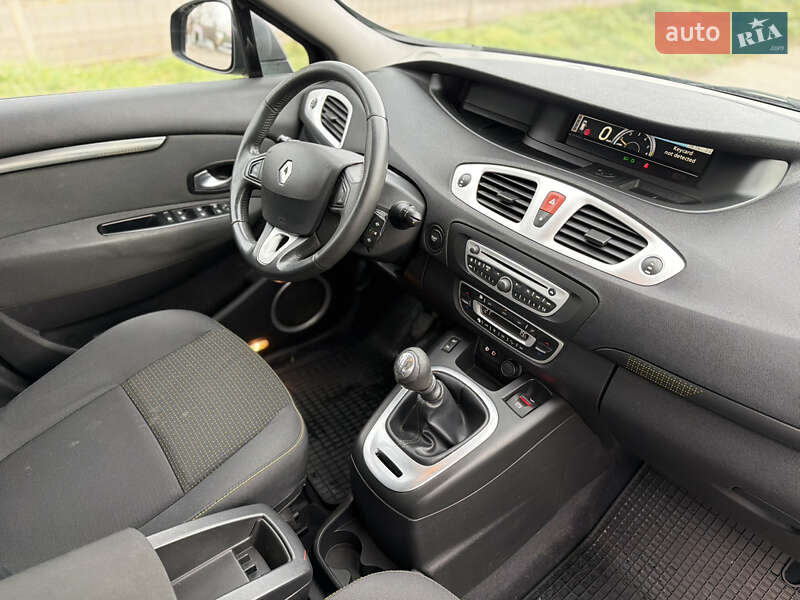 Минивэн Renault Grand Scenic 2010 в Ровно