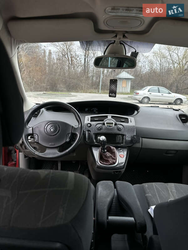 Минивэн Renault Grand Scenic 2005 в Днепре