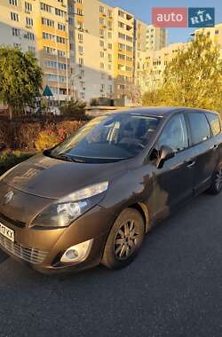 Минивэн Renault Grand Scenic 2009 в Киеве