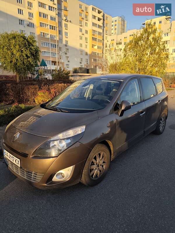 Renault Grand Scenic 2009