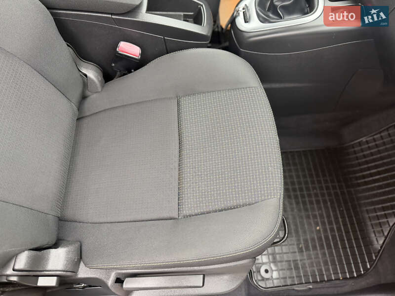 Минивэн Renault Grand Scenic 2010 в Ровно фото 52 Минивэн Renault Grand Scenic 2010 в Ровно