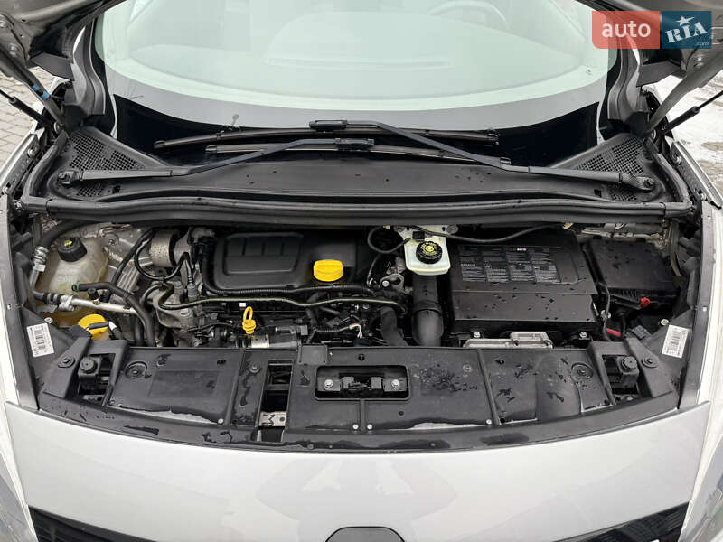 Минивэн Renault Grand Scenic 2014 в Луцке фото 20 Минивэн Renault Grand Scenic 2014 в Луцке